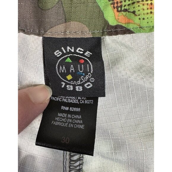 Maui And Sons Swim Trunks Mens 30‎ Green Camo Floral Hawaiian Ripstop Beach - Picture 4 of 10